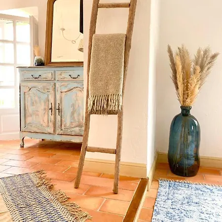 L'effrontee Bed & Breakfast *